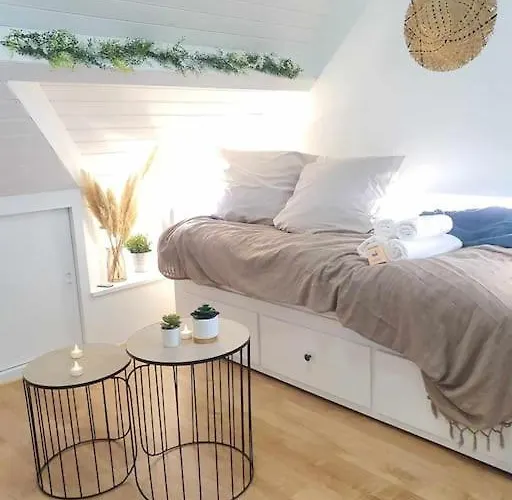 Studio Coquet - Comme A La Maison - Loic Nantes
